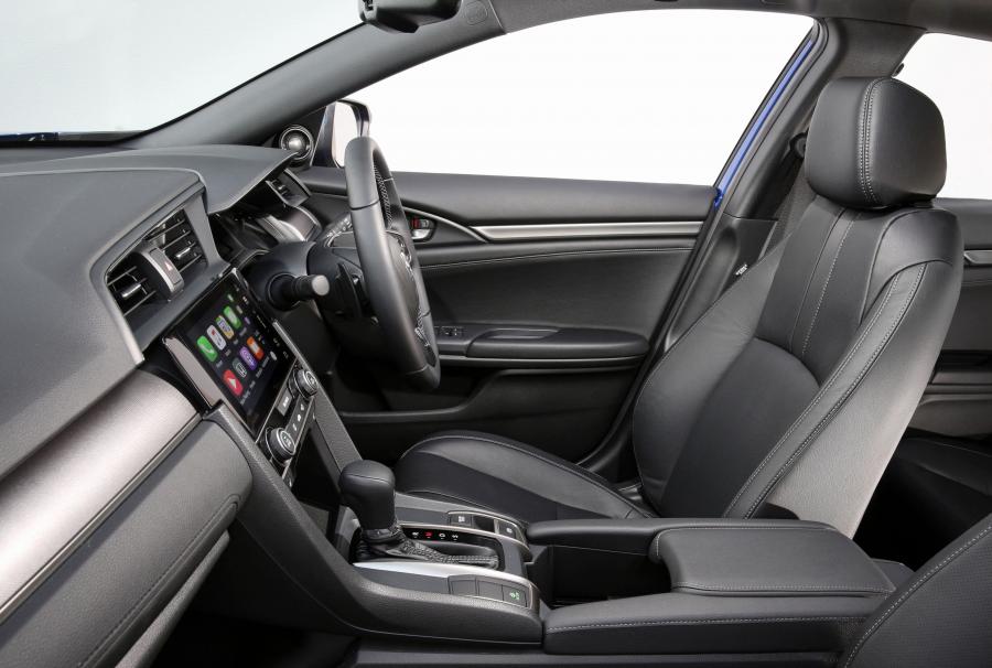 Интерьер Honda Civic VTi-LX Hatchback 2017 года  (AU) (фото 36 из 40)